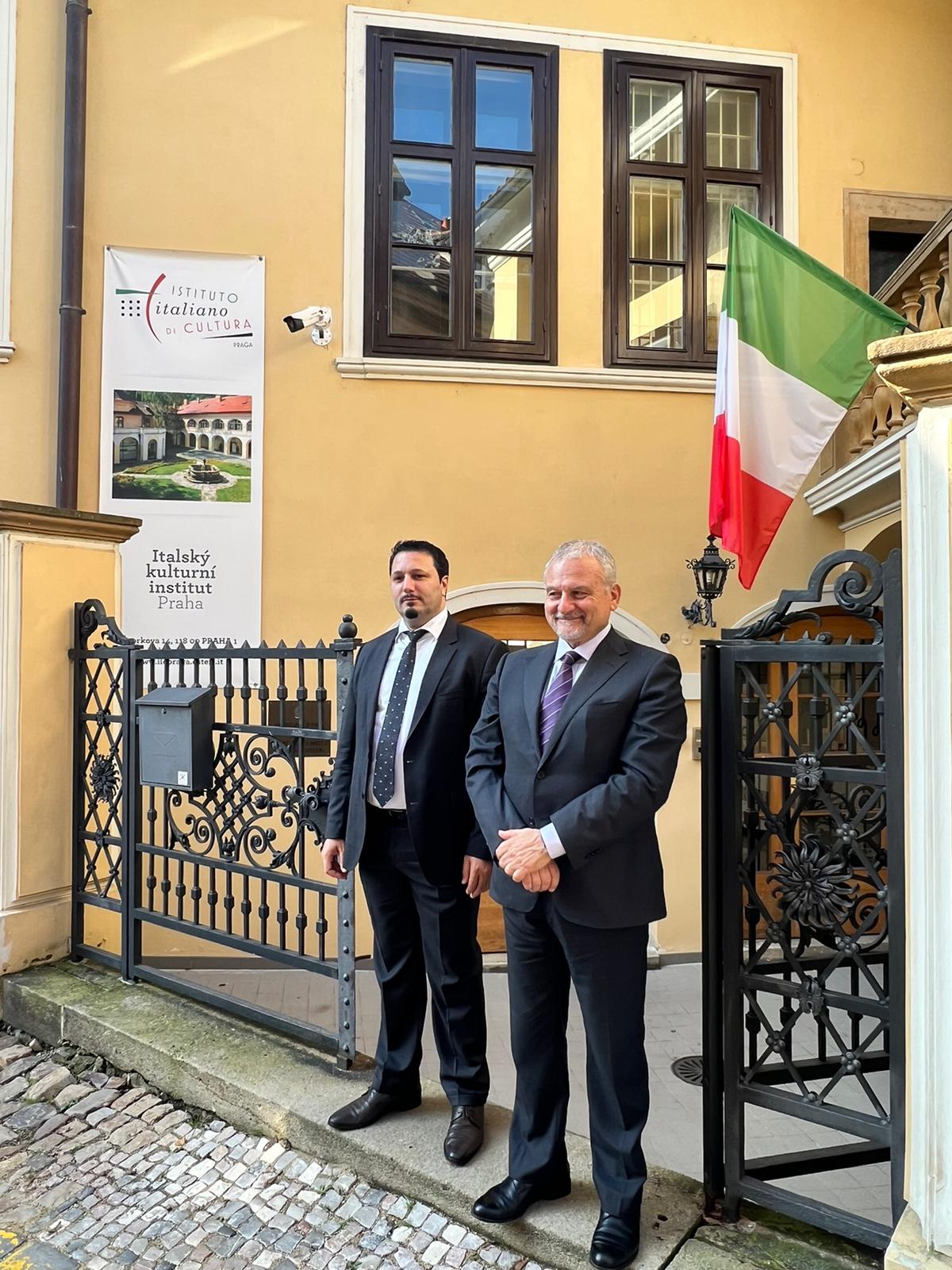 Incontro del Direttivo camerale all’Istituto italiano di Cultura a Praga